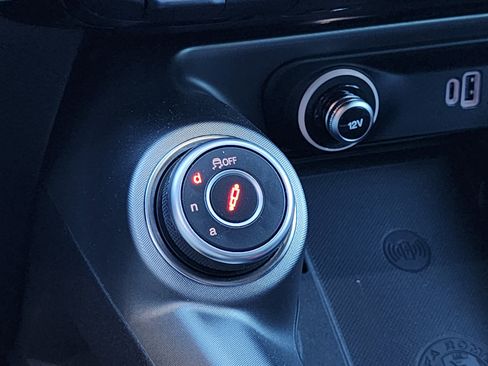 Used 2024 Alfa Romeo Tonale Veloce image 17