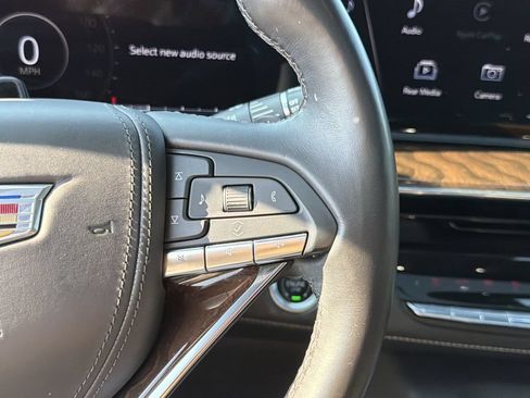 Used 2022 Cadillac Escalade Sport Platinum AWD/4WD image 28