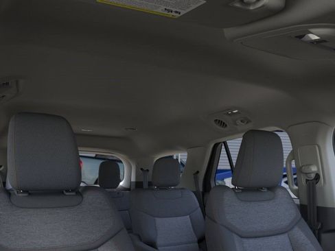 New 2026 Ford Explorer Active RWD image 22