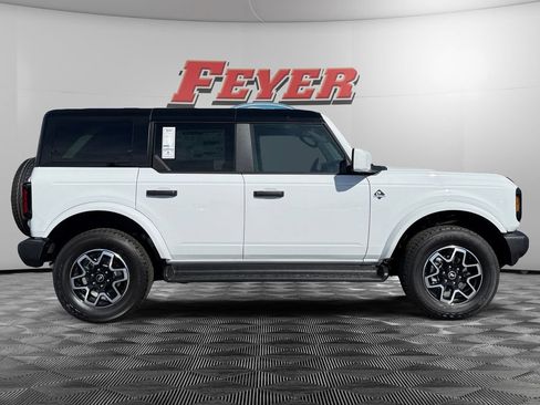 New 2026 Ford Bronco Outer Banks AWD/4WD image 6