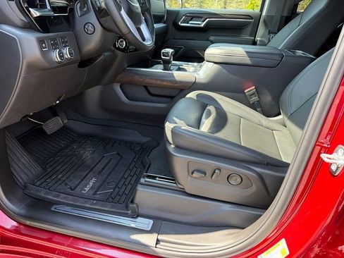 Certified 2025 GMC Sierra 1500 SLT w/ SLT Premium Package image 9