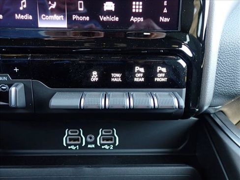 New 2026 RAM 2500 Big Horn AWD/4WD image 20