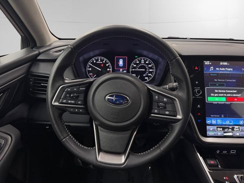 Used 2023 Subaru Outback Premium AWD/4WD image 12