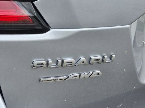 Certified 2025 Subaru Outback Limited AWD/4WD image 11