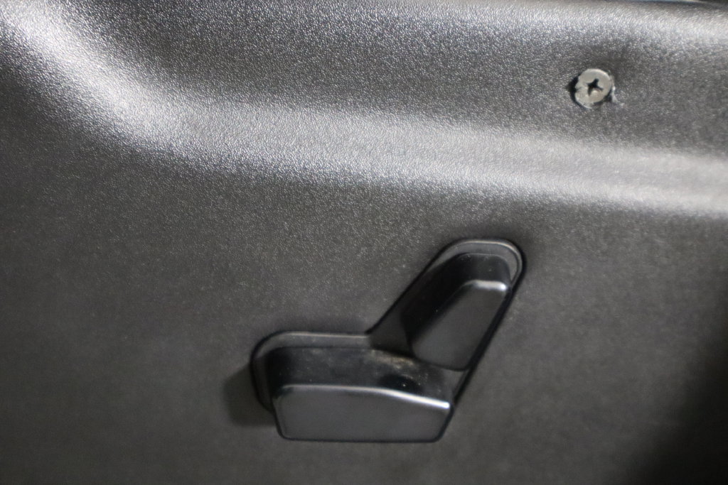 Used 2018 Dodge Durango AWD image 22