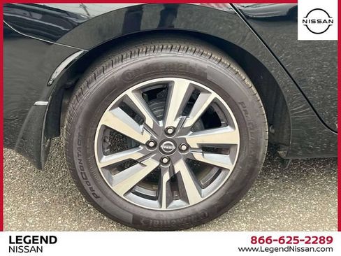 Certified 2024 Nissan Versa S w/ S Plus Package FWD image 9