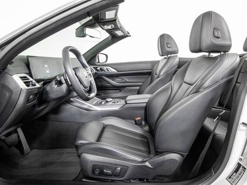 Used 2025 BMW 430i Convertible image 10