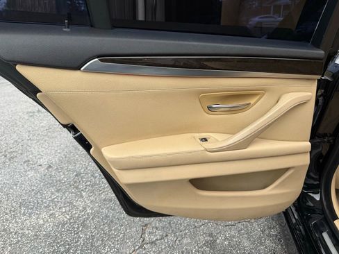 Used 2013 BMW 528i Sedan image 15