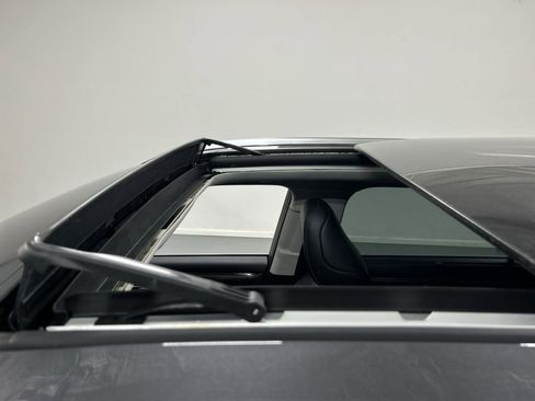 Used 2021 Toyota Highlander Platinum image 20