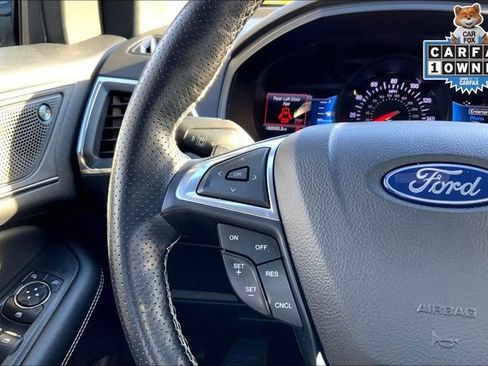 Used 2022 Ford Edge ST image 18