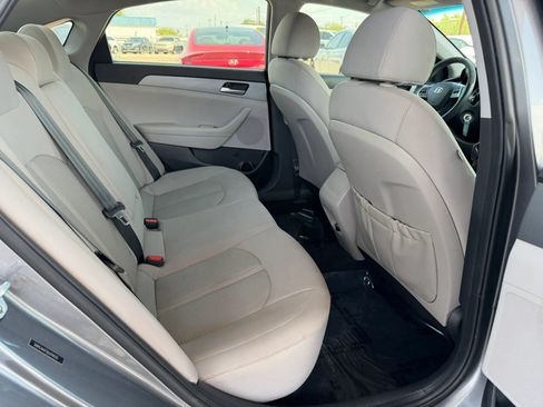 Used 2019 Hyundai Sonata SE FWD image 26