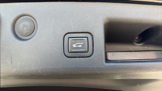 Used 2024 Chevrolet Equinox RS AWD/4WD image 29