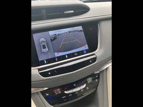 Certified 2024 Cadillac XT5 Premium Luxury w/ Technology Package AWD/4WD image 16