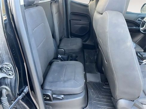 Used 2018 GMC Canyon SLE w/ SLE Convenience Package image 13