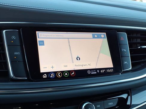 Used 2023 Buick Enclave Essence w/ Experience Buick Package image 9