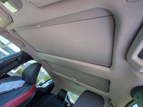 New 2026 Toyota Prius Plug-In Hybrid FWD image 19