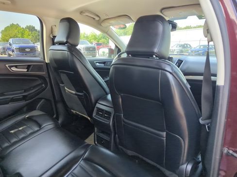 Certified 2024 Ford Edge SEL AWD/4WD image 19