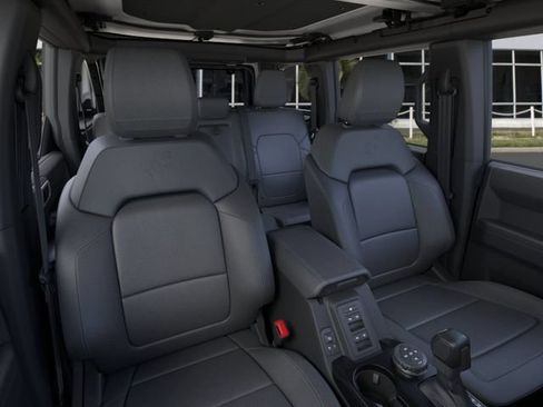 New 2026 Ford Bronco Badlands AWD/4WD image 10