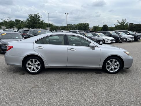 Used 2009 Lexus ES 350 FWD image 4