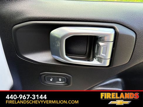 Used 2022 Jeep Wrangler Unlimited Sport AWD/4WD image 27
