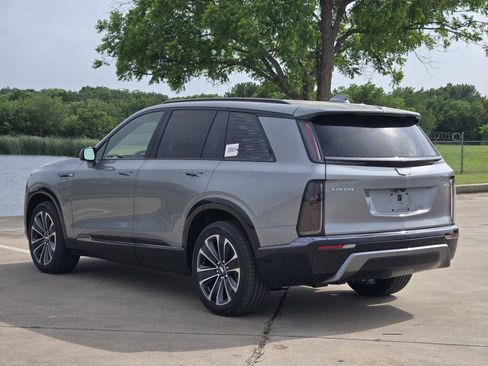 New 2026 Cadillac Vistiq Sport image 3