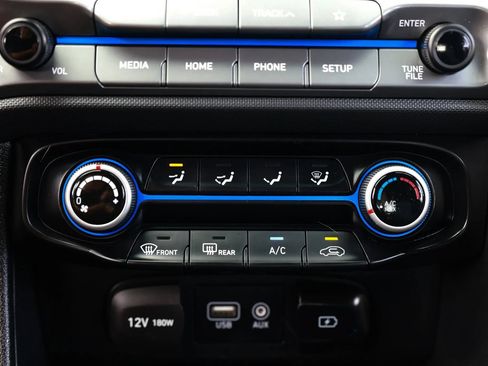 Used 2019 Hyundai Veloster 2.0 FWD image 33