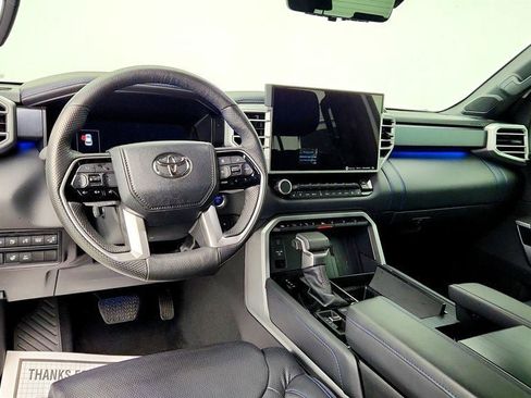 Used 2024 Toyota Sequoia Platinum AWD/4WD image 12