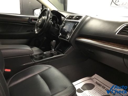 Used 2018 Subaru Outback 2.5i Limited image 38