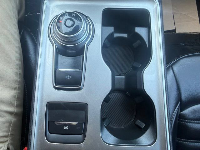Used 2024 Ford Edge SEL AWD/4WD image 18