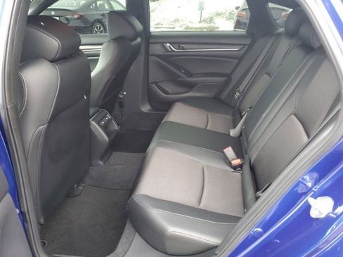 Certified 2022 Honda Accord Sport image 25