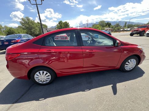 Used 2017 Hyundai Accent SE FWD image 5