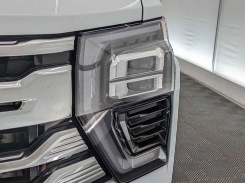 New 2026 Chevrolet Silverado 3500 High Country w/ High Country Premium Package AWD/4WD image 10