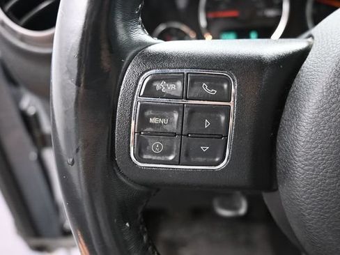 Used 2017 Jeep Wrangler Unlimited Sport w/ Connectivity Group AWD/4WD image 18