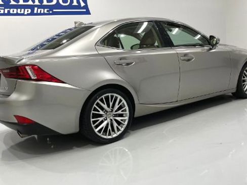 Used 2015 Lexus IS 250 AWD w/ Luxury Package image 22