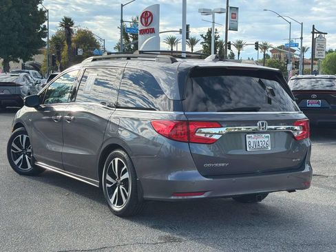 Used 2018 Honda Odyssey Elite image 5
