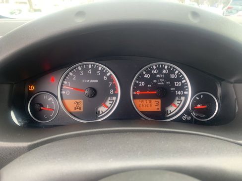 Used 2019 Nissan Frontier PRO-4X image 10