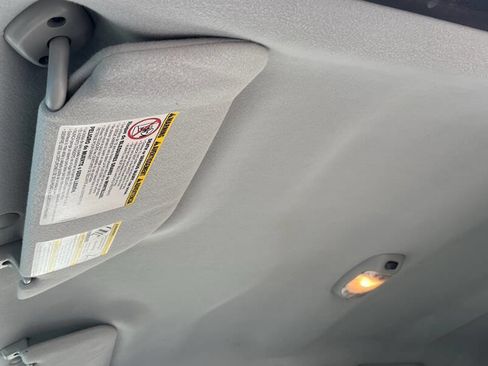 Used 2007 Ford F250 XL image 15