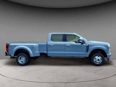 New 2026 Ford F350 Platinum w/ Platinum Plus Package AWD/4WD image 10