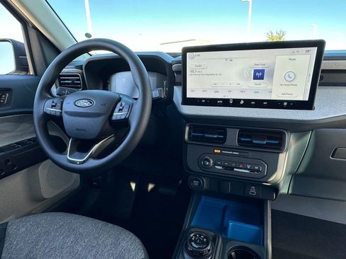 New 2025 Ford Maverick XLT image 35