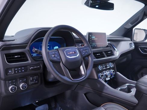 Used 2024 GMC Yukon AT4 w/ AT4 Premium Plus Package image 6