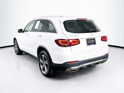 Used 2021 Mercedes-Benz GLC 300 w/ Premium Package image 5