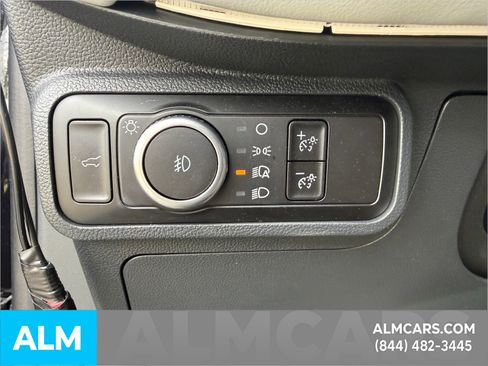 Used 2025 Ford Explorer Platinum w/ Ultimate Package image 23