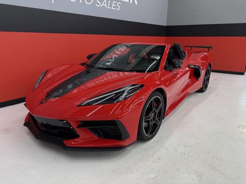 Used 2022 Chevrolet Corvette Stingray 2dr Convertible w/ Z51 Performance Package image 28
