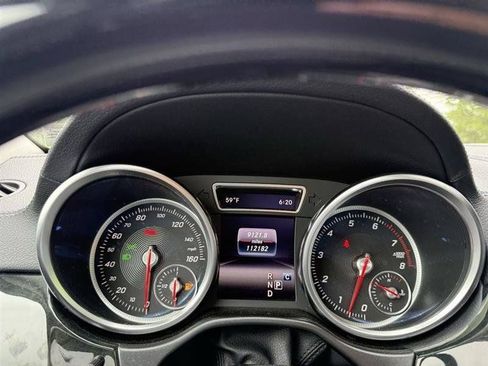 Used 2018 Mercedes-Benz GLS 550 4MATIC image 37