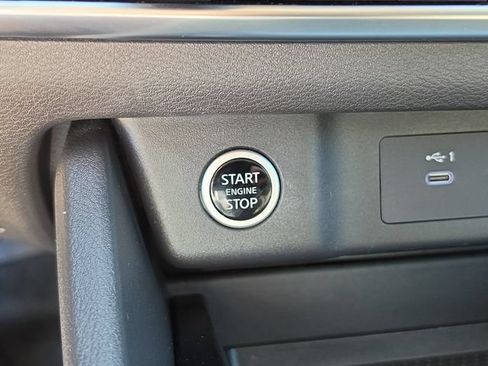 Certified 2023 Nissan Rogue SV w/ SV Premium B Package FWD image 29