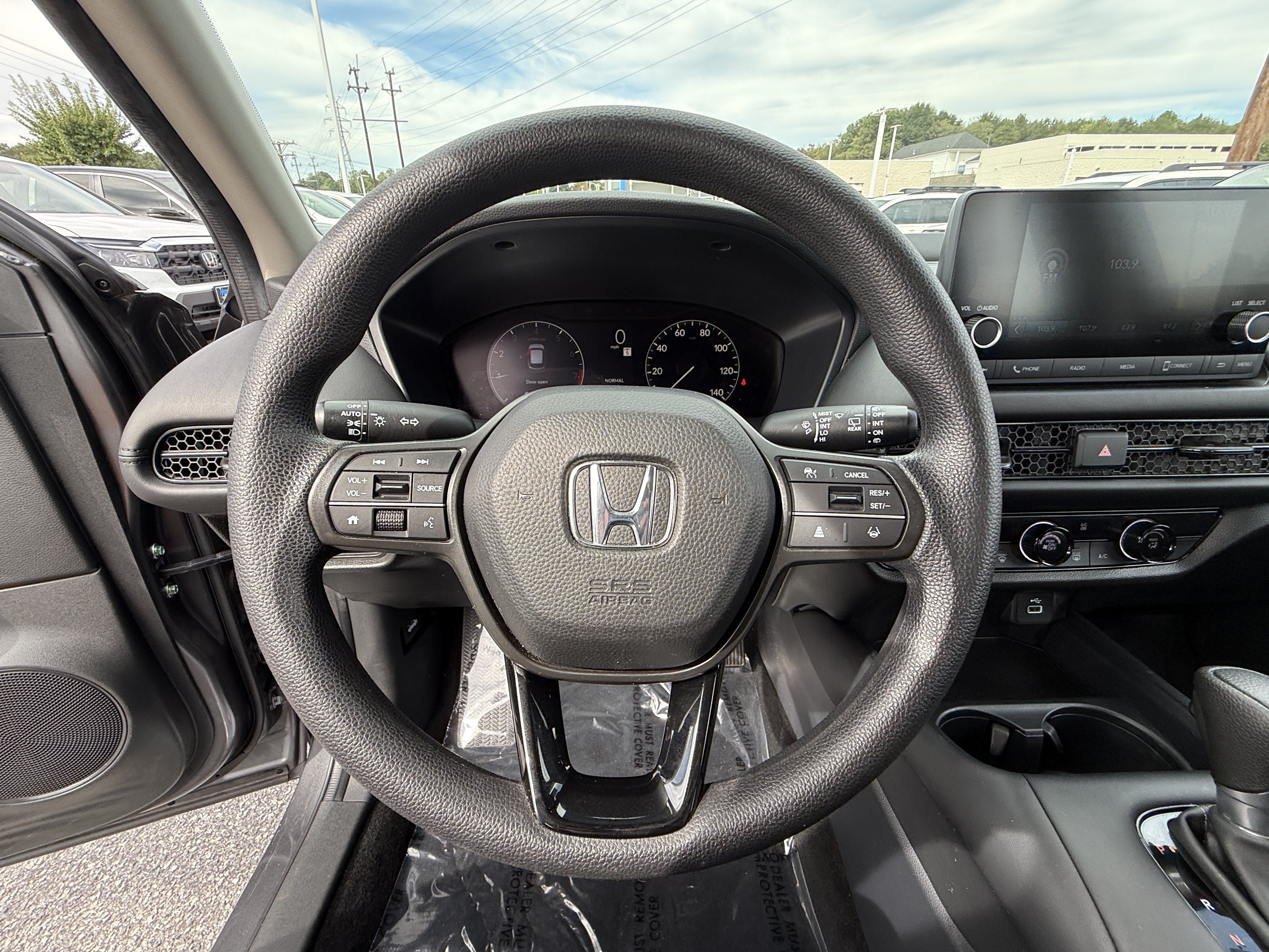Certified 2025 Honda HR-V LX image 18