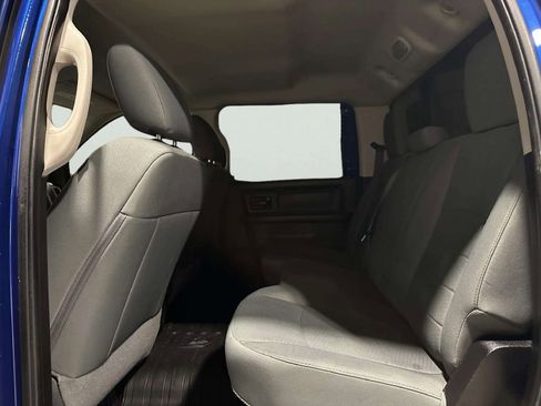 Used 2016 RAM 2500 Tradesman w/ Chrome Appearance Group AWD/4WD image 17