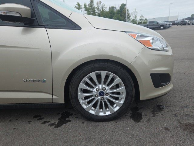 Used 2018 Ford C-MAX SE w/ Equipment Group 202A FWD image 4