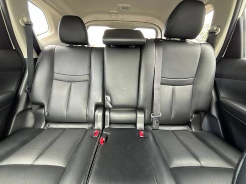 Used 2018 Nissan Rogue SL w/ Premium Package AWD/4WD image 33