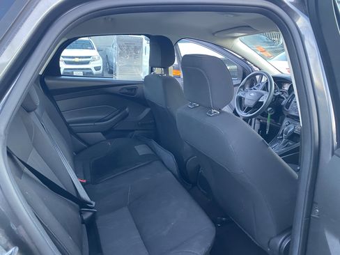Used 2018 Ford Focus S image 18